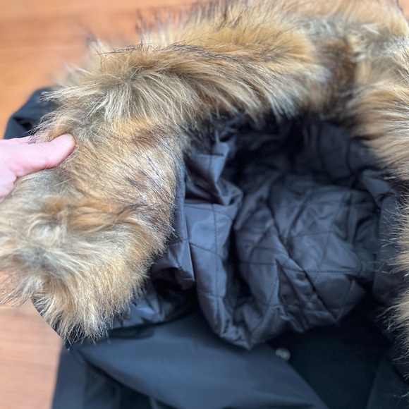 Brand new Vans MTE fur hood long black jacket size small - Picture 5 of 7